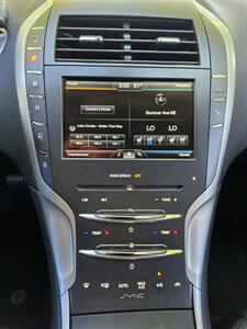 2015 Lincoln MKZ   - Photo 13 - Albuquerque, NM 87110