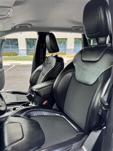 2019 Jeep Cherokee Latitude Plus   - Photo 9 - Albuquerque, NM 87110