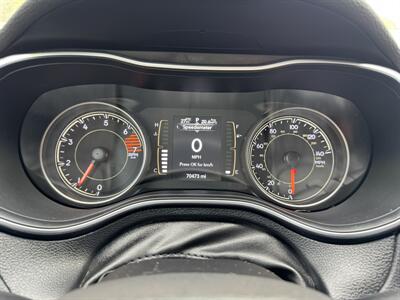 2019 Jeep Cherokee Latitude Plus   - Photo 11 - Albuquerque, NM 87110