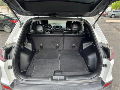 2019 Jeep Cherokee Latitude Plus   - Photo 18 - Albuquerque, NM 87110