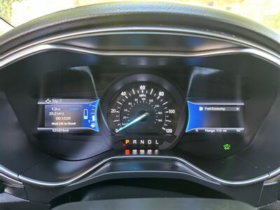 2017 Ford Fusion Hybrid SE   - Photo 11 - Albuquerque, NM 87110