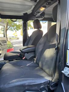 2014 Jeep Wrangler Unlimited Sport   - Photo 9 - Albuquerque, NM 87110