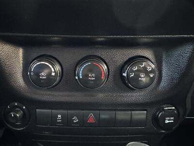 2014 Jeep Wrangler Unlimited Sport   - Photo 14 - Albuquerque, NM 87110