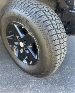 2014 Jeep Wrangler Unlimited Sport   - Photo 19 - Albuquerque, NM 87110