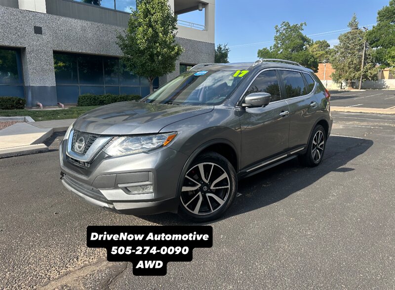 2017 Nissan Rogue SL  
