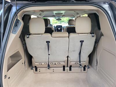2016 Chrysler Town and Country Touring   - Photo 19 - Albuquerque, NM 87110