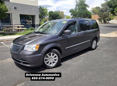 2016 Chrysler Town and Country Touring   - Photo 1 - Albuquerque, NM 87110
