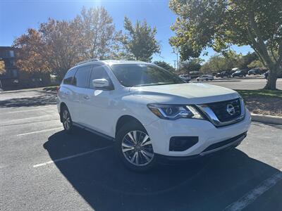 2018 Nissan Pathfinder S   - Photo 3 - Albuquerque, NM 87110