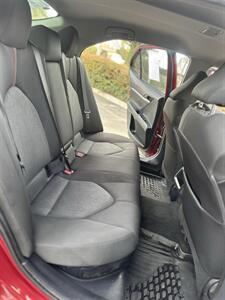 2019 Toyota Camry Hybrid LE   - Photo 18 - Albuquerque, NM 87110