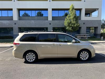 2013 Toyota Sienna Limited 7-Passenger   - Photo 4 - Albuquerque, NM 87110