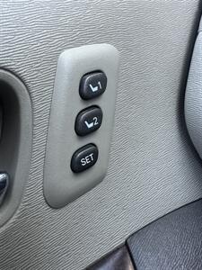2013 Toyota Sienna Limited 7-Passenger   - Photo 18 - Albuquerque, NM 87110