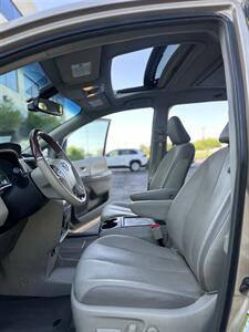 2013 Toyota Sienna Limited 7-Passenger   - Photo 9 - Albuquerque, NM 87110