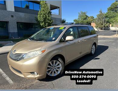 2013 Toyota Sienna Limited 7-Passenger   - Photo 1 - Albuquerque, NM 87110