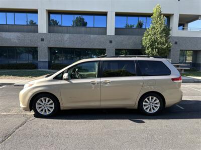 2013 Toyota Sienna Limited 7-Passenger   - Photo 3 - Albuquerque, NM 87110