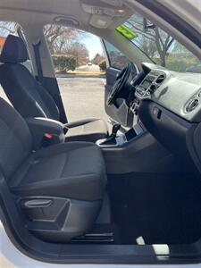 2013 Volkswagen Tiguan S   - Photo 18 - Albuquerque, NM 87110