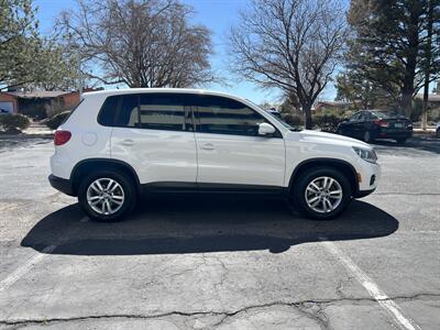 2013 Volkswagen Tiguan S   - Photo 5 - Albuquerque, NM 87110