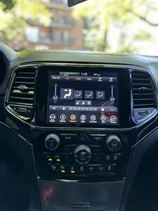 2019 Jeep Grand Cherokee High Altitude   - Photo 11 - Albuquerque, NM 87110