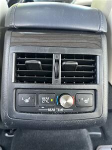 2013 Toyota Avalon XLE Touring   - Photo 15 - Albuquerque, NM 87110