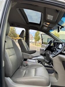 2015 Toyota Sienna Limited Premium 7-Passeng   - Photo 17 - Albuquerque, NM 87110