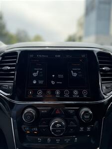 2021 Jeep Grand Cherokee Laredo X   - Photo 12 - Albuquerque, NM 87110