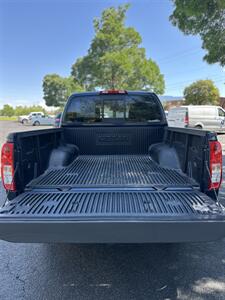 2018 Nissan Frontier SV   - Photo 8 - Albuquerque, NM 87110