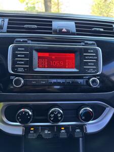 2017 Kia Rio LX   - Photo 11 - Albuquerque, NM 87110