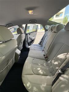 2015 Hyundai SONATA SE   - Photo 14 - Albuquerque, NM 87110