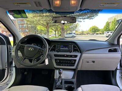 2015 Hyundai SONATA SE   - Photo 10 - Albuquerque, NM 87110