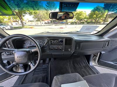 2002 GMC Sierra 1500 SLE   - Photo 10 - Albuquerque, NM 87110