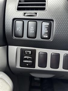 2005 Toyota Tacoma V6 4dr Access Cab V6   - Photo 15 - Albuquerque, NM 87110