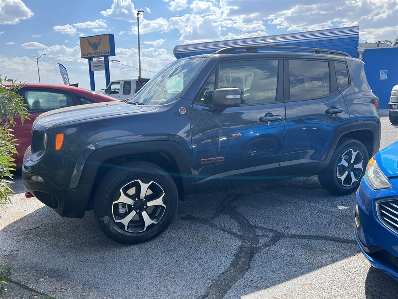 2021 Jeep Renegade Trailhawk  