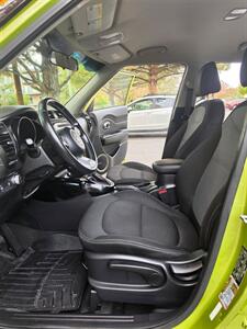 2018 Kia Soul +   - Photo 10 - Albuquerque, NM 87110