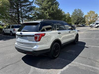 2018 Ford Explorer   - Photo 6 - Albuquerque, NM 87110