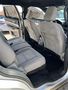 2018 Ford Explorer   - Photo 12 - Albuquerque, NM 87110