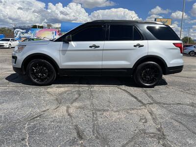 2018 Ford Explorer   - Photo 2 - Albuquerque, NM 87110