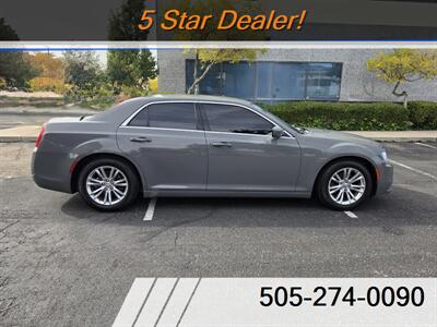 2019 Chrysler 300 Touring   - Photo 4 - Albuquerque, NM 87110