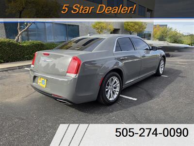 2019 Chrysler 300 Touring   - Photo 6 - Albuquerque, NM 87110