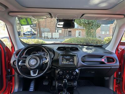 2018 Jeep Renegade Trailhawk   - Photo 10 - Albuquerque, NM 87110