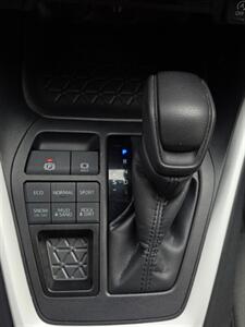 2024 Toyota RAV4 LE   - Photo 17 - Albuquerque, NM 87110