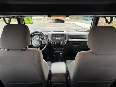 2012 Jeep Wrangler Sport   - Photo 10 - Albuquerque, NM 87110