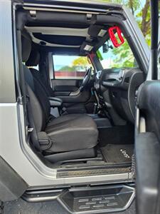 2014 Jeep Wrangler Sport S   - Photo 15 - Albuquerque, NM 87110