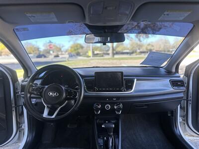 2021 Kia Rio S   - Photo 11 - Albuquerque, NM 87110