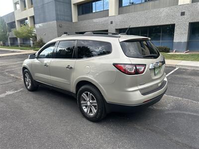 2017 Chevrolet Traverse LT   - Photo 5 - Albuquerque, NM 87110