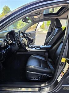 2016 Lexus IS 300   - Photo 9 - Albuquerque, NM 87110