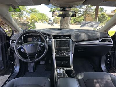 2018 Ford Fusion Hybrid SE   - Photo 10 - Albuquerque, NM 87110