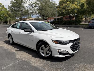 2019 Chevrolet Malibu LS   - Photo 2 - Albuquerque, NM 87110