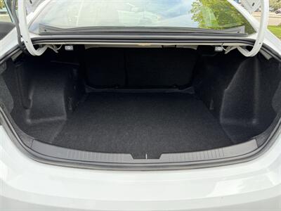 2019 Chevrolet Malibu LS   - Photo 18 - Albuquerque, NM 87110