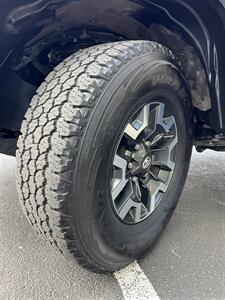 2017 Toyota Tacoma TRD Off-Road   - Photo 14 - Albuquerque, NM 87110