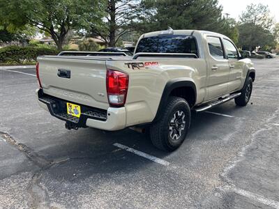 2017 Toyota Tacoma TRD Off-Road   - Photo 7 - Albuquerque, NM 87110