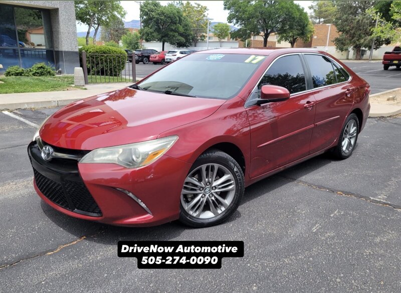 2017 Toyota Camry SE   - Photo 1 - Albuquerque, NM 87110